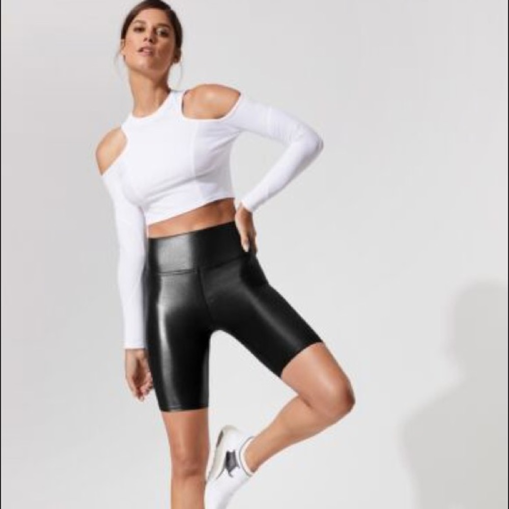 Carbon38 High Rise Biker Shorts Takara Shine